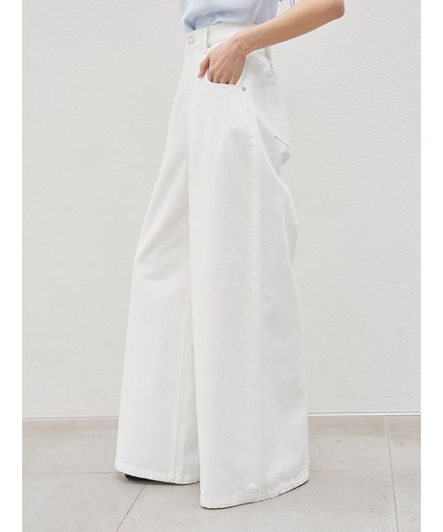 SNIDEL（スナイデル）の「【Kuroki denim】ハイライズワイドデニム（デニムパンツ・レディース・ダークブルー/ホワイト/ライトブルー・0/1）」の16枚目の写真