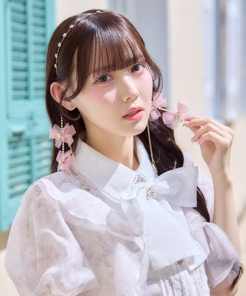 ROJITA(ロジータ)の「リボン付パールチェーンカチューシャ(カチューシャ・レディース・ピンク/ホワイト/ブラック・FREE)」の11枚目の写真