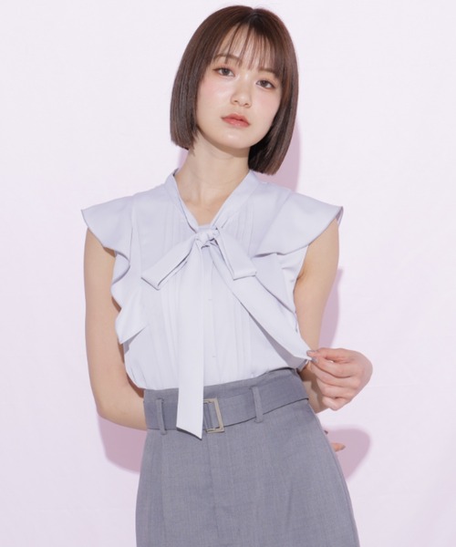JILL by JILL STUART(ジルバイジルスチュアート)の「ピンタックボウタイブラウス(シャツ/ブラウス・レディース・ブルー/ブラック系その他/ホワイト・FREE)」の13枚目の写真
