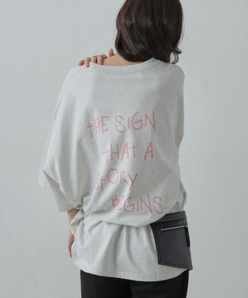 COLONY 2139(コロニートゥーワンスリーナイン)の「アソートグラフィックBIGTシャツ(Tシャツ/カットソー・レディース・グレー/ホワイト/ネイビー・FREE)」の3枚目の写真