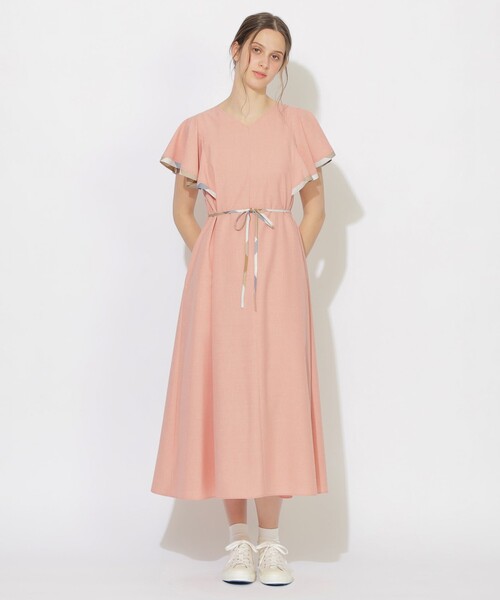 CB CRESTBRIDGE(シービークレストブリッジ)の「バックチェック切替ラッフルワンピース(ワンピース・レディース・ブラック/ピンク系その他2/ブルー系その他2・M/S)」の3枚目の写真