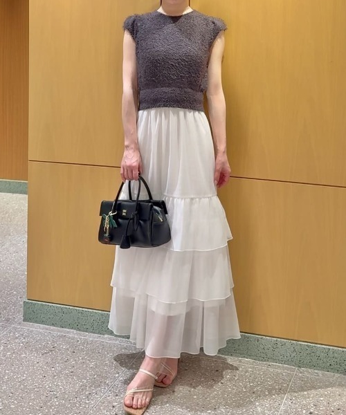 SNIDEL(スナイデル)の「ニットドッキングティアードワンピース(ワンピース・レディース・チャコールグレー/アイボリー/ピンク・0/1)」の20枚目の写真