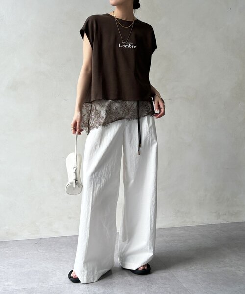 DouDou(ドゥドゥ)の「【WEB限定】ヘムレースロゴTEE(Tシャツ/カットソー・レディース・ブラウン/ブラック/オフホワイト・FREE)」の7枚目の写真