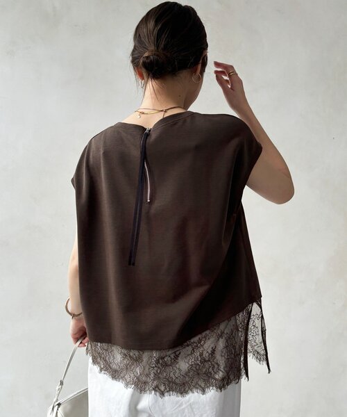 DouDou(ドゥドゥ)の「【WEB限定】ヘムレースロゴTEE(Tシャツ/カットソー・レディース・ブラウン/ブラック/オフホワイト・FREE)」の15枚目の写真