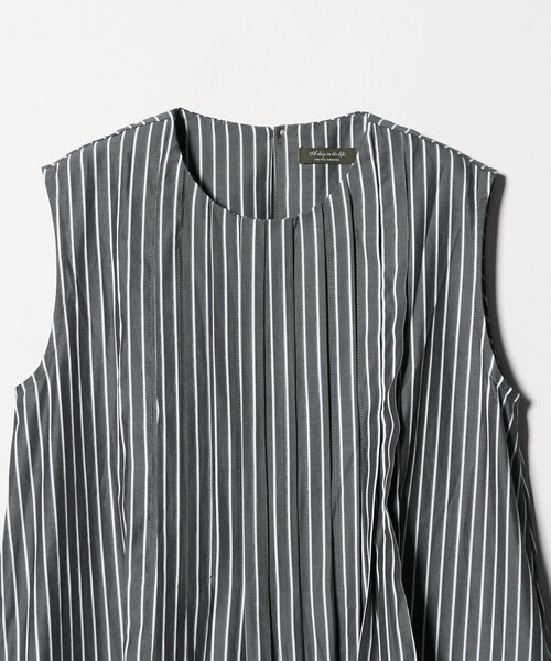 A DAY IN THE LIFE UNITED ARROWS(アデイインザライフユナイテッドアローズ)の「ストライプ フロントプリーツ ノースリーブワンピース <A DAY IN THE LIFE>(ワンピース・レディース・ダークグレー・FREE)」の11枚目の写真