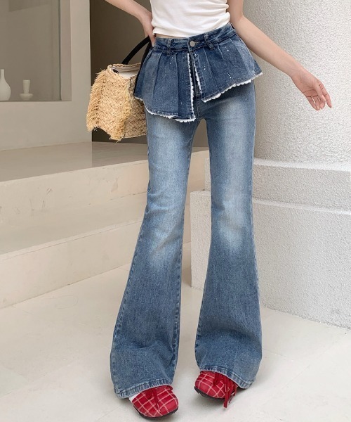 AMAJI(アマジ)の「スカート切り替えデザイン デニムパンツ(デニムパンツ・レディース・ブルー・SMALL/MEDIUM/LARGE/X-LARGE)」の3枚目の写真