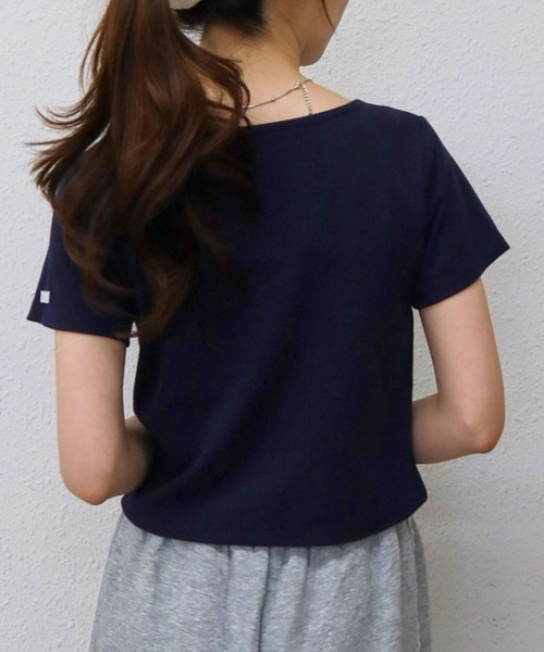 archives（アルシーヴ）の「【華奢見えが叶うコンパクトリブT】ネームテレコＴｅｅ（Tシャツ/カットソー・レディース・オフホワイト/ブラック/クリーム/ネイビー・MEDIUM）」の22枚目の写真