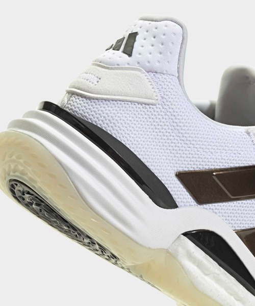 adidas（アディダス）の「スタビル 16 インドア / Stabil 16 Indoor / アディダス adidas（スニーカー・メンズ・ホワイト・26.0cm/26.5cm/27.0cm）」の4枚目の写真