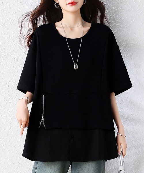 AMAJI（アマジ）の「サイドジップ フェイクレイヤード 半袖Tシャツ（Tシャツ/カットソー・レディース・ブラック・LARGE/X-LARGE/XX-LARGE）」の3枚目の写真