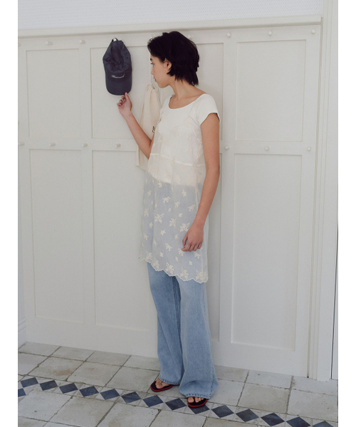 BAIE OUD（ベイウード）の「Flower layered long bustier_ivory（ワンピース・レディース・その他・FREE）」の2枚目の写真