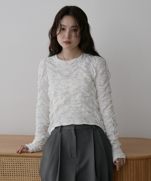 Aunt Marie's(アントマリーズ)の「シャーリングギャザートップス(Tシャツ/カットソー・レディース・チャコールグレー/ホワイト/ブラック・FREE)」の6枚目の写真