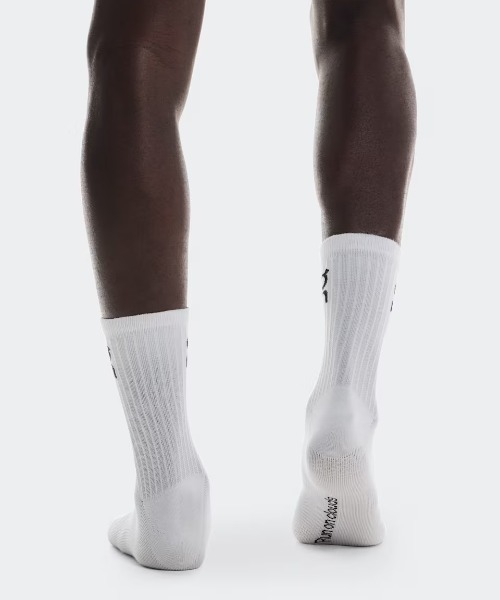 On(オン)の「On/オン Logo Sock High 3P(ソックス/靴下・メンズ・ホワイト/グレー/その他24/ブラック・S/M)」の10枚目の写真