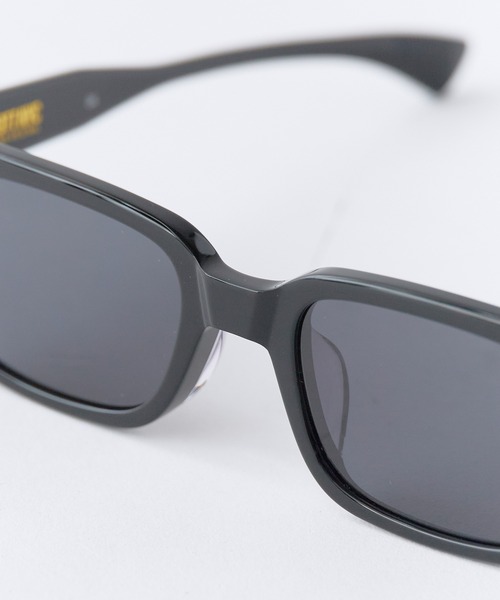Schott(ショット)の「Schott/ショット EYEWEAR OLIVER ウェリントンスタイル アイウェア メンズ スタッズ ギフト プレゼント メンズ 2026年 夏 夏服(サングラス・メンズ・ブラック/ブラック系その他・FREE)」の5枚目の写真