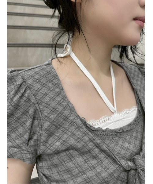 Never mind the XU / Chikashitsu+(ネバーマインド ザ エックスユー / チカシツプラス)の「【nmtc+】French Ribbon Check Top (2color) / 【エヌエムティーシープラス】フレンチリボンチェック半袖クロップドトップス(Tシャツ/カットソー・レディース・アイボリー/チャコール・ONE SIZE)」の17枚目の写真