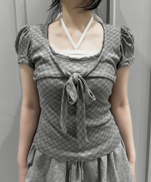 Never mind the XU / Chikashitsu+(ネバーマインド ザ エックスユー / チカシツプラス)の「【nmtc+】French Ribbon Check Top (2color) / 【エヌエムティーシープラス】フレンチリボンチェック半袖クロップドトップス(Tシャツ/カットソー・レディース・アイボリー/チャコール・ONE SIZE)」の12枚目の写真