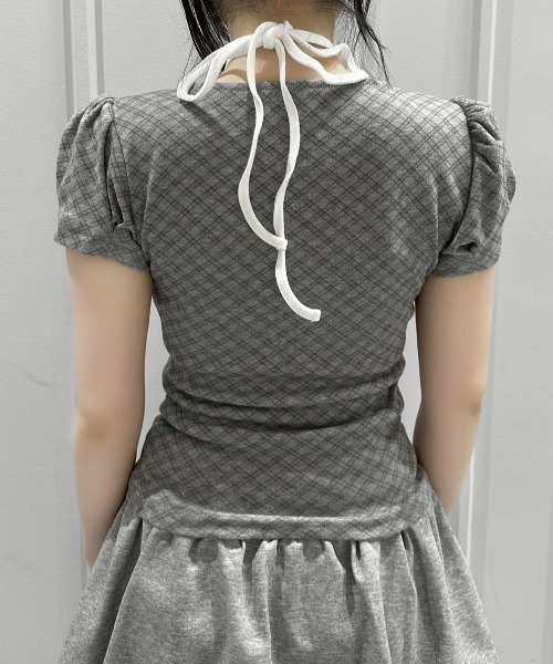 Never mind the XU / Chikashitsu+(ネバーマインド ザ エックスユー / チカシツプラス)の「【nmtc+】French Ribbon Check Top (2color) / 【エヌエムティーシープラス】フレンチリボンチェック半袖クロップドトップス(Tシャツ/カットソー・レディース・アイボリー/チャコール・ONE SIZE)」の14枚目の写真