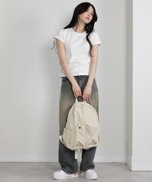 pumpkin port(パンプキンポート)の「パソコン収納可能 両サイドポケット付きリュックサック(バックパック/リュック・レディース・アイボリー/ブラック・FREE)」の8枚目の写真