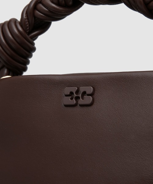 GANNI（ガニー）の「Ganni Bou Bag Mini（ショルダーバッグ・レディース・その他1・ONE SIZE）」の6枚目の写真