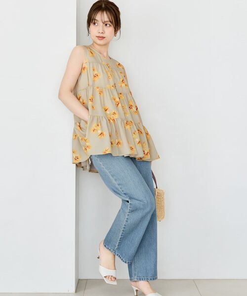 COHINA(コヒナ)の「ブラッシュフラワーティアードブラウス 【低身長・小柄女性】(シャツ/ブラウス・レディース・ネイビー/ベージュ・ONE SIZE)」の12枚目の写真