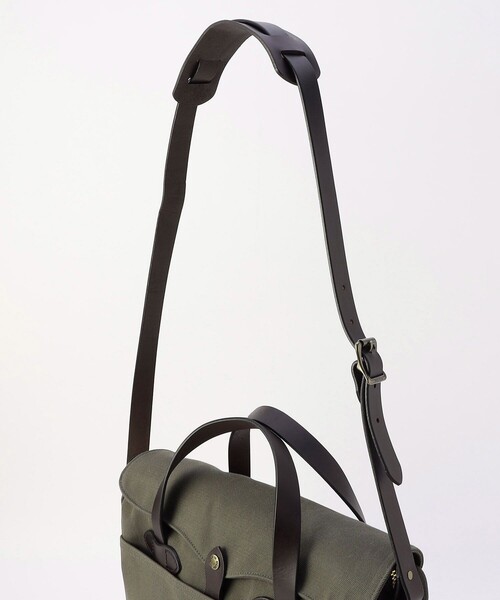 FILSON(フィルソン)の「FILSON/フィルソン Rugged Twill Original Briefcase/ラグドツイル オリジナル ブリーフケース(トートバッグ・メンズ・オリーブ/ブラウン・ONE SIZE)」の7枚目の写真