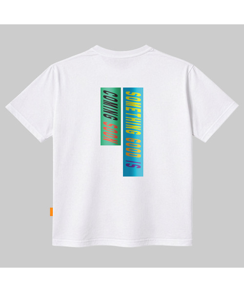 LLAMO(エラモ)の「カミングスーン 半袖Tシャツ 男女共用 ビッグサイズ S 4XL(Tシャツ/カットソー・レディース・ホワイト/チャコールグレー/ブラック・SMALL/MEDIUM/LARGE/X-LARGE/2XL/4XL/3XL)」の2枚目の写真
