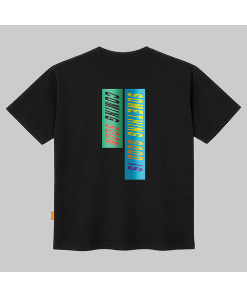 LLAMO(エラモ)の「カミングスーン 半袖Tシャツ 男女共用 ビッグサイズ S 4XL(Tシャツ/カットソー・レディース・ホワイト/チャコールグレー/ブラック・SMALL/MEDIUM/LARGE/X-LARGE/2XL/4XL/3XL)」の3枚目の写真