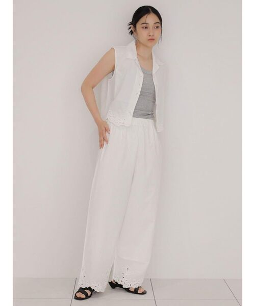FIKA.(フィーカ)の「Open collar cutwork shirt(シャツ/ブラウス・レディース・オフホワイト/ブラック・MEDIUM)」の7枚目の写真