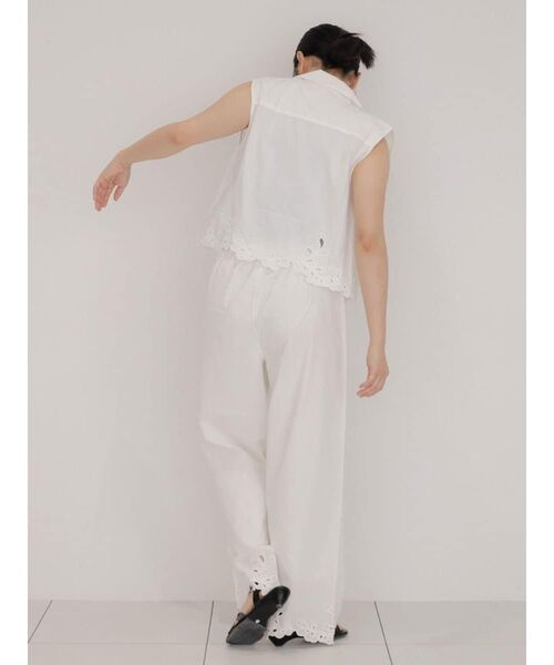 FIKA.(フィーカ)の「Open collar cutwork shirt(シャツ/ブラウス・レディース・オフホワイト/ブラック・MEDIUM)」の9枚目の写真