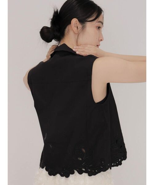 FIKA.(フィーカ)の「Open collar cutwork shirt(シャツ/ブラウス・レディース・オフホワイト/ブラック・MEDIUM)」の11枚目の写真