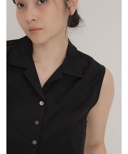 FIKA.(フィーカ)の「Open collar cutwork shirt(シャツ/ブラウス・レディース・オフホワイト/ブラック・MEDIUM)」の13枚目の写真