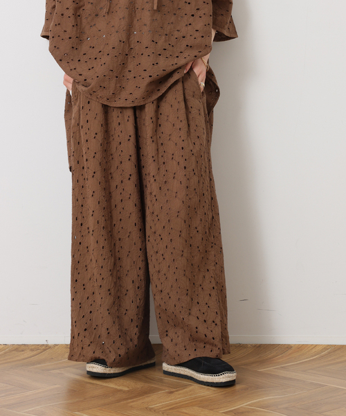 JOURNAL STANDARD LUXE(ジャーナルスタンダード ラックス)の「【SOIL】 60s CAMBRIC ALL HEMLA WIDE EASY PAN(その他パンツ・レディース・ブラウン/ホワイト・2)」の13枚目の写真