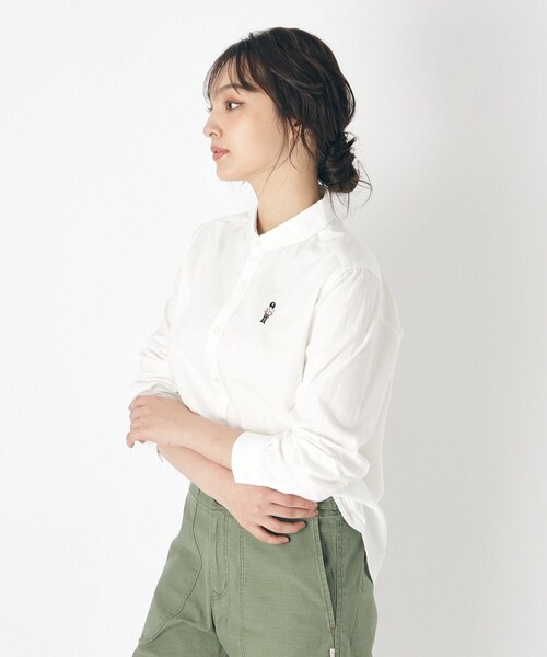 LAURA ASHLEY(ローラアシュレイ)の「【刺繍入り/日本製/ワンマイルウエア】ラウンドカラーシャツ(シャツ/ブラウス・レディース・ホワイト/ブルー・38)」の4枚目の写真