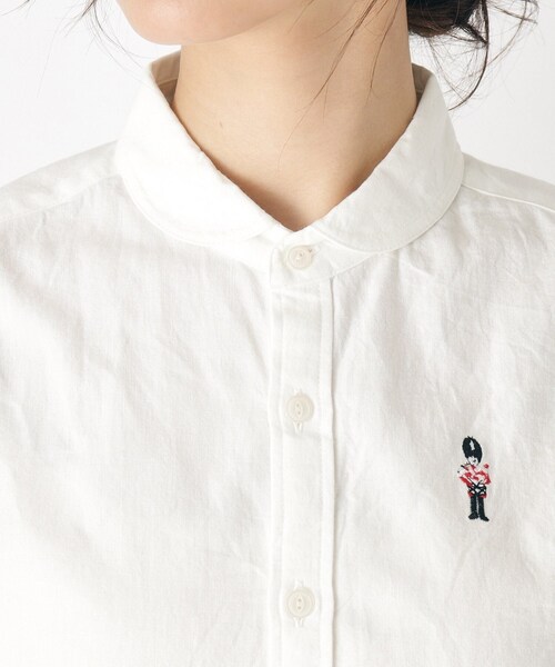 LAURA ASHLEY(ローラアシュレイ)の「【刺繍入り/日本製/ワンマイルウエア】ラウンドカラーシャツ(シャツ/ブラウス・レディース・ホワイト/ブルー・38)」の14枚目の写真