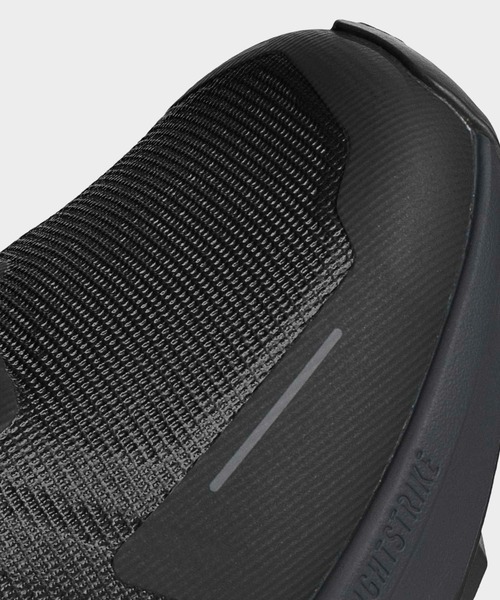 adidas(アディダス)の「テレックス アグラビック 3 トレイルランニング / Terrex Agravic 3 Trail Running / アディダス adidas(スニーカー・メンズ・ブラック・24.5cm/25.5cm/25.0cm/29.0cm/28.5cm/28.0cm/27.5cm/27.0cm/26.5cm/26.0cm)」の7枚目の写真