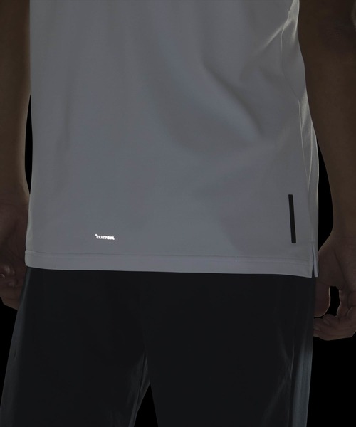 adidas(アディダス)の「プレミアム レギュラーフィット ポロシャツ / アディダス adidas(ポロシャツ・メンズ・ホワイト・XX-LARGE/3XL/LARGE/MEDIUM/SMALL/X-LARGE)」の4枚目の写真
