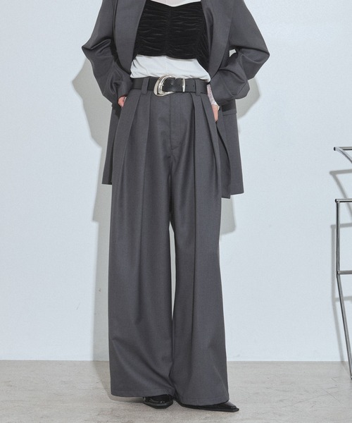 PAGEBOY（ページボーイ）の「セットアップワイドスラックス【セットアップ対応/無地色のみイージーケア】（スラックス・レディース・グレー/チェック/ブラック系その他/ブラック・FREE）」の18枚目の写真