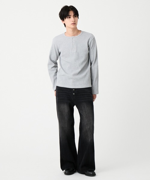 EVOLVERA(エボルヴェラー)の「Thermal Henley Neck Hook Long T-shirt / サーマルヘンリーネック フック ロングT(Tシャツ/カットソー・メンズ・ホワイト/グレー/ブラック系1・M/L)」の11枚目の写真