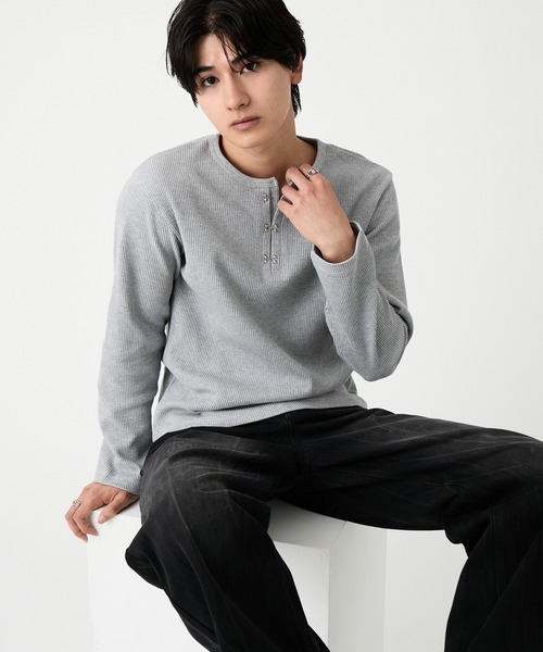 EVOLVERA(エボルヴェラー)の「Thermal Henley Neck Hook Long T-shirt / サーマルヘンリーネック フック ロングT(Tシャツ/カットソー・メンズ・ホワイト/グレー/ブラック系1・M/L)」の15枚目の写真
