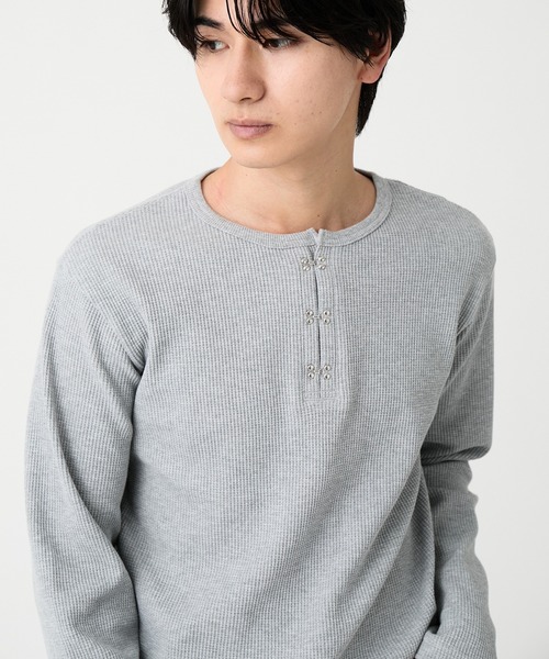 EVOLVERA(エボルヴェラー)の「Thermal Henley Neck Hook Long T-shirt / サーマルヘンリーネック フック ロングT(Tシャツ/カットソー・メンズ・ホワイト/グレー/ブラック系1・M/L)」の20枚目の写真