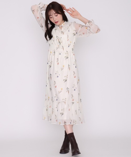 MISCH MASCH(ミッシュマッシュ)の「2026秋冬新作 オータムボタニカルティアードワンピース(ワンピース・レディース・ブラウン/レッド/アイボリー・M/S)」の16枚目の写真