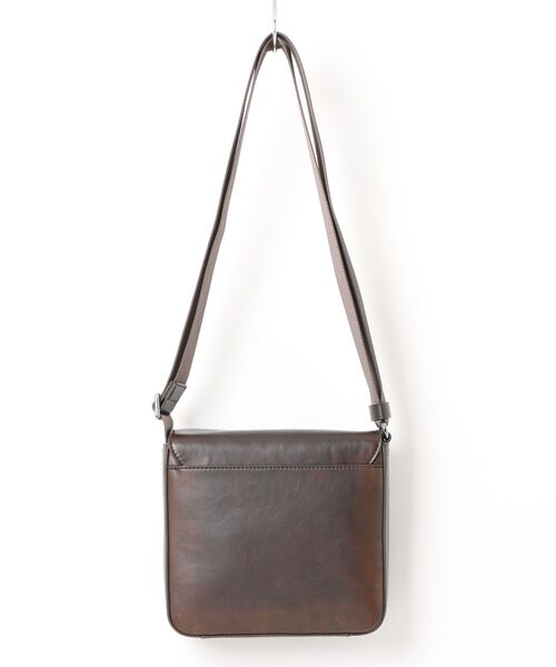 MICHAEL KORS(マイケルコース)の「COOPER SQUARE FLAP XBODY(ショルダーバッグ・メンズ・ブラウン系・FREE)」の2枚目の写真