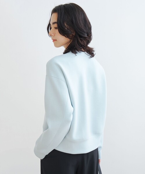 UNFILO（アンフィーロ）の「【WEB限定カラー】BEAUTY FORM JERSEY キーネックカーディガン（カーディガン/ボレロ・レディース・ベージュ系/ネイビー系/ブラック系/レッド系/カーキ系/ターコイズブルー系/グレー系・X-LARGE）」の15枚目の写真
