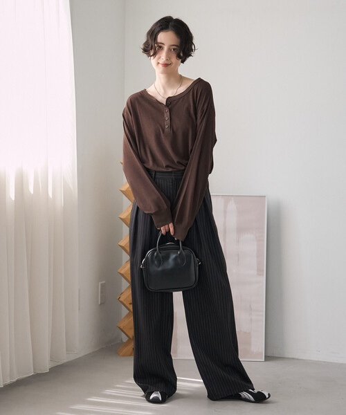 FREAK'S STORE(フリークスストア)の「2WAY シアーワッフル ヘンリーロンT/シアーロンT(Tシャツ/カットソー・レディース・ブラック/オフホワイト/ピンク/ブラウン・フリ-)」の10枚目の写真