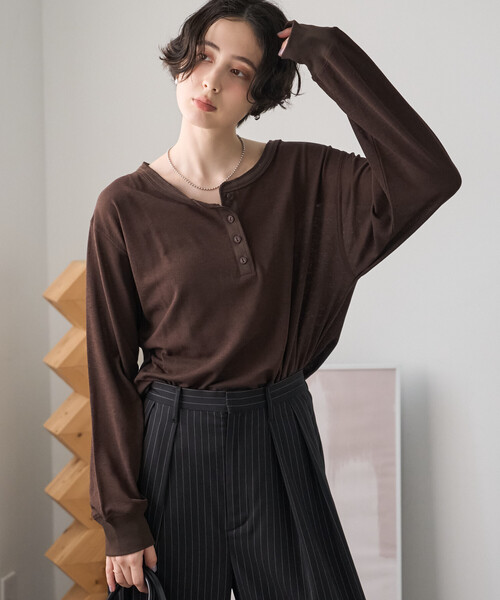 FREAK'S STORE(フリークスストア)の「2WAY シアーワッフル ヘンリーロンT/シアーロンT(Tシャツ/カットソー・レディース・ブラック/オフホワイト/ピンク/ブラウン・フリ-)」の16枚目の写真