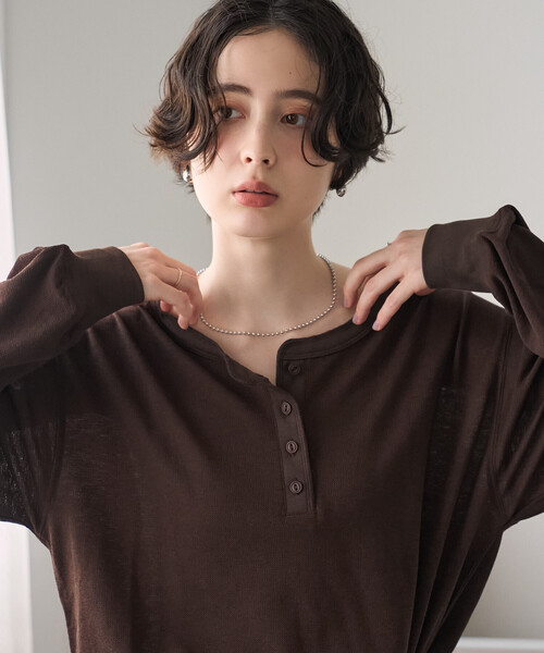 FREAK'S STORE(フリークスストア)の「2WAY シアーワッフル ヘンリーロンT/シアーロンT(Tシャツ/カットソー・レディース・ブラック/オフホワイト/ピンク/ブラウン・フリ-)」の17枚目の写真