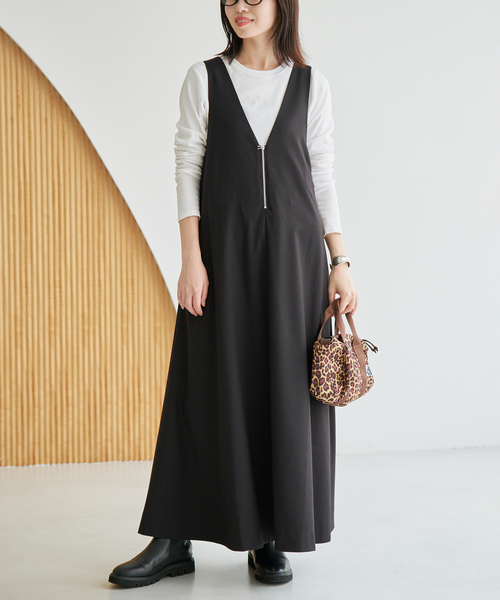 SLOBE IENA(スローブイエナ)の「《/WEB限定カラーあり》フロントジップフレアワンピース(ワンピース・レディース・チャコールグレー/カーキ/ブラック・FREE)」の1枚目の写真