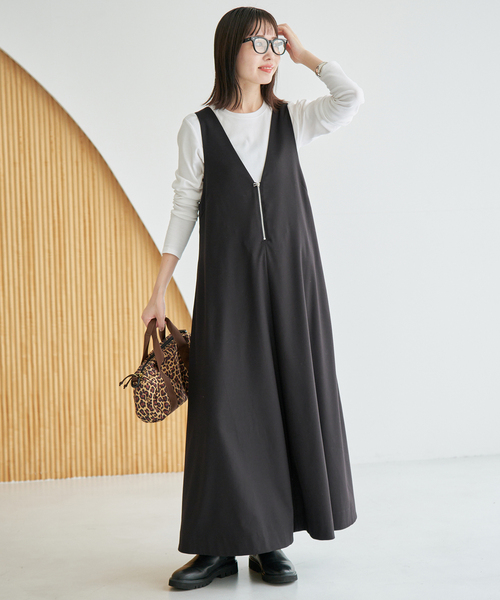 SLOBE IENA(スローブイエナ)の「《/WEB限定カラーあり》フロントジップフレアワンピース(ワンピース・レディース・チャコールグレー/カーキ/ブラック・FREE)」の7枚目の写真