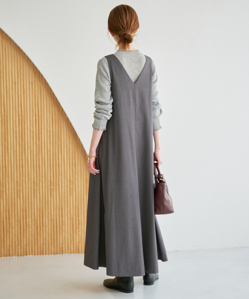 SLOBE IENA(スローブイエナ)の「《/WEB限定カラーあり》フロントジップフレアワンピース(ワンピース・レディース・チャコールグレー/カーキ/ブラック・FREE)」の13枚目の写真