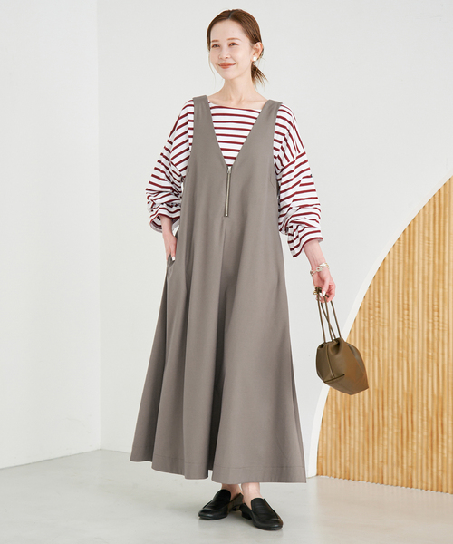 SLOBE IENA(スローブイエナ)の「《/WEB限定カラーあり》フロントジップフレアワンピース(ワンピース・レディース・チャコールグレー/カーキ/ブラック・FREE)」の14枚目の写真