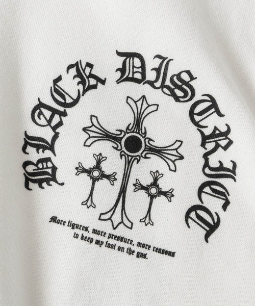 JOHN'S CLOSET(ジョンズクローゼット)の「【a】別注 クロスモチーフ フルジップパーカー ショート丈/セットアップ展開 病み系/グランジ/Y2K(パーカー・レディース・ホワイト/ブラック系2/ブラック系1・LARGE/MEDIUM/FREE)」の7枚目の写真